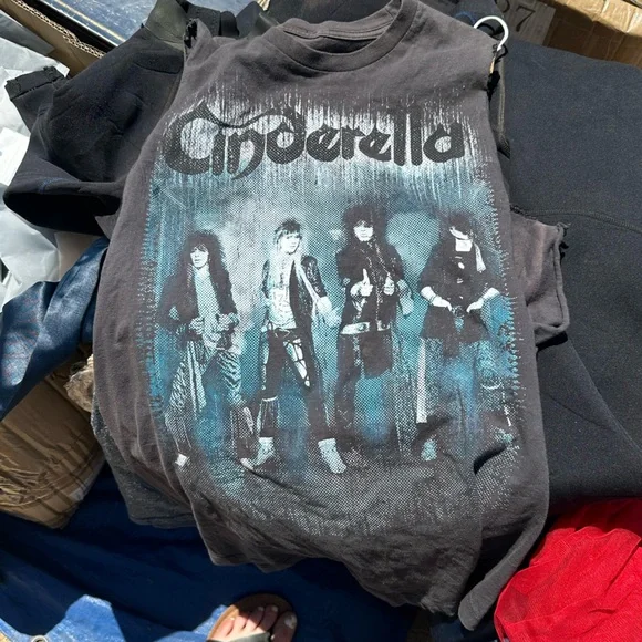 Black Graphic Band T-Shirt - Picture 1 of 1